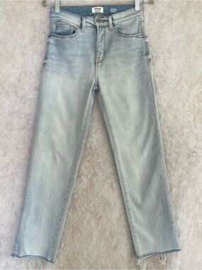 Kensie Light Wash Straight Jeans - Women's Light Blue Denim (SKU718)